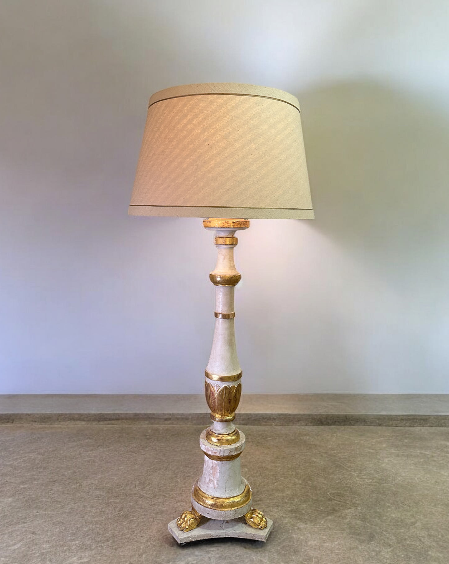 Giltwood & Fragment Lamps