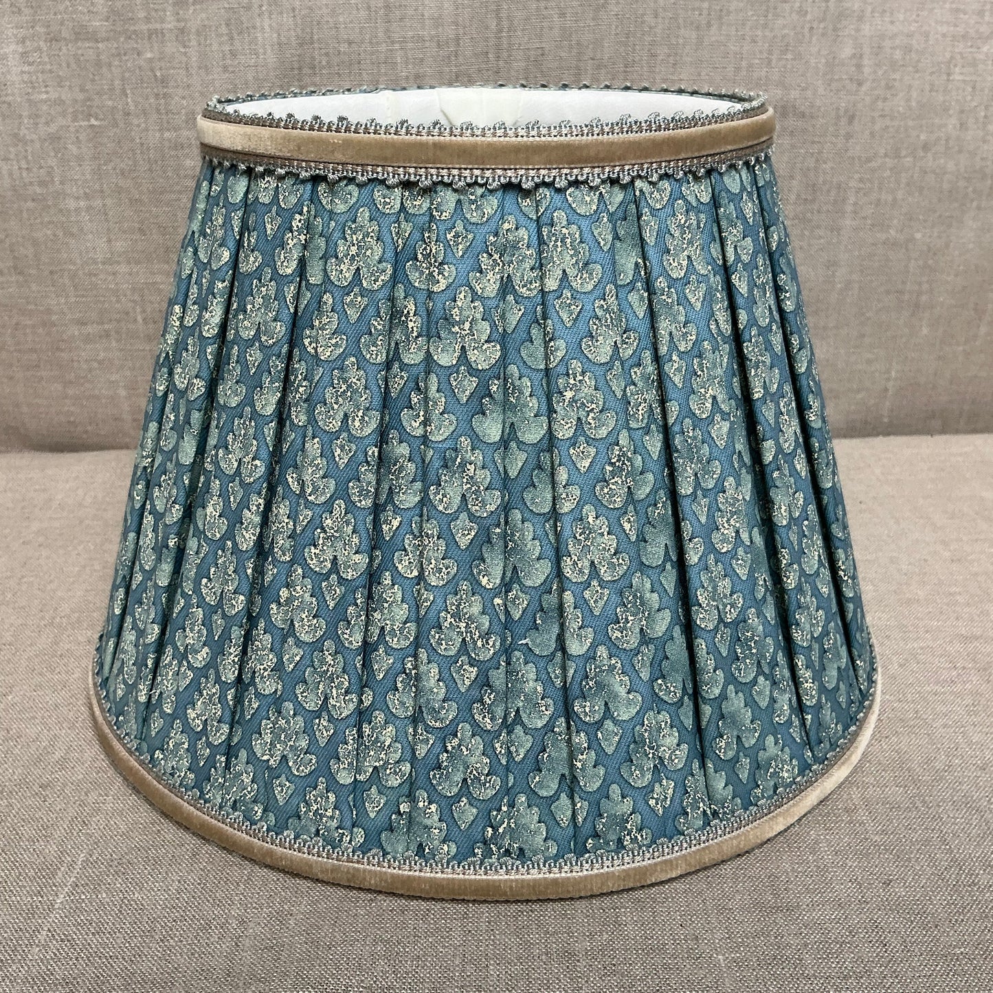 Custom Box Pleat Shade