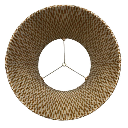 Open Box Pleat Shade