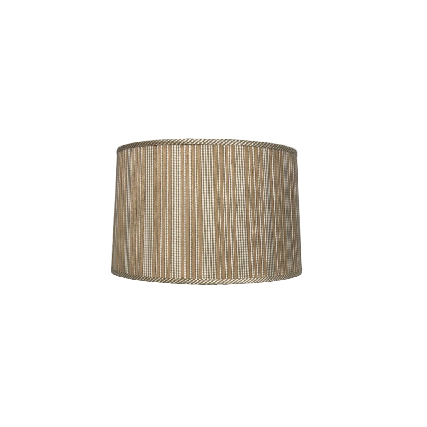 Alternating Overlapping Flat Pleat Shade