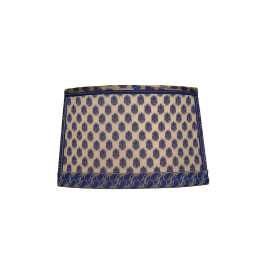 Full Fabric Chipped Oval Shade